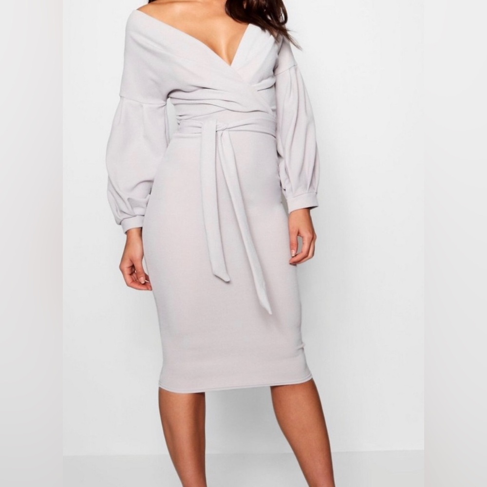Boohoo Gray Long Sleeve Wrap Dress